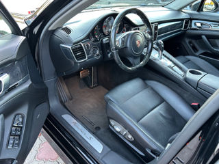 Porsche Panamera foto 7