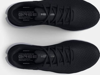 Кроссовки Under Armour Charged Breeze foto 3