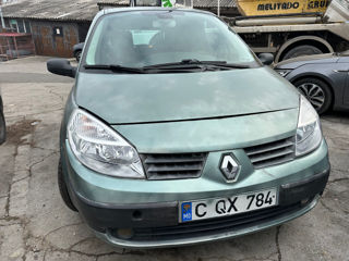 Renault Scenic foto 2