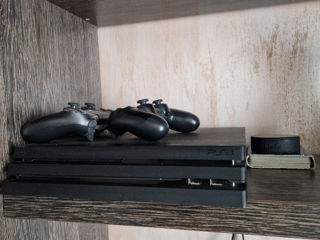 Sony PlayStation 4..3500