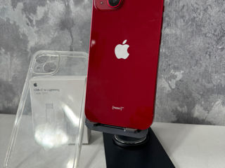 iPhone 13 128 red foto 2