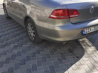 Volkswagen Passat foto 9