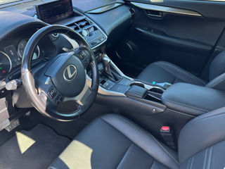 Lexus NX Series foto 3