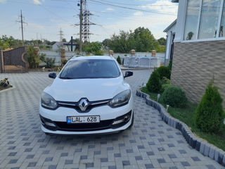 Renault Megane foto 2