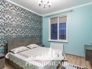 Durlești! 2 camere + living, reparație euro - 68 mp! 47 900 euro! foto 1