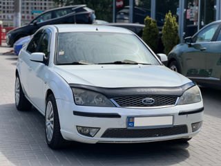 Ford Mondeo foto 4