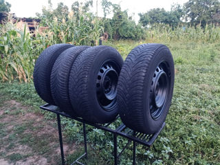 Vind Set De Jante Cu Cauciucuri 5/114.3    195/65 R15 foto 4