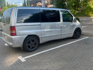 Mercedes Vito