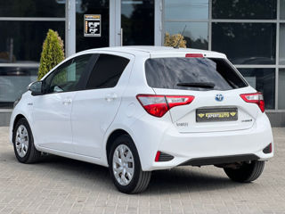 Toyota Yaris foto 4