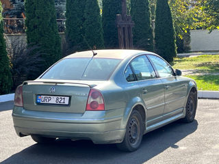 Volkswagen Passat foto 4