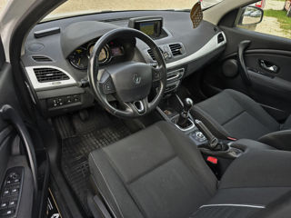 Renault Megane foto 8