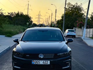 Volkswagen Passat foto 4