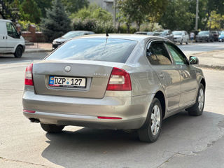 Skoda Octavia foto 6