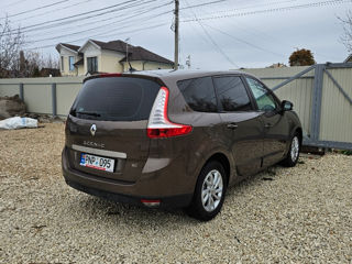 Renault Grand Scenic foto 7