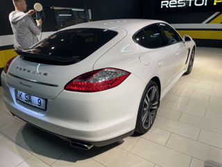 Porsche Panamera foto 4