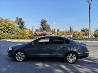 Volkswagen Passat foto 4