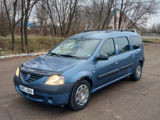 Dacia Logan foto 4