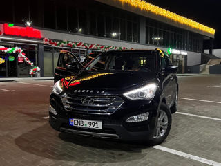 Hyundai Santa FE foto 1