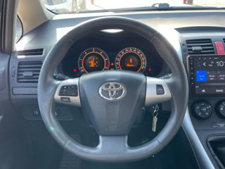 Toyota Auris foto 9