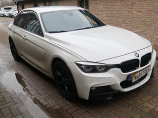 BMW 3 Series foto 2