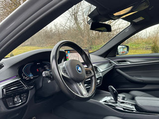 BMW 5 Series foto 5