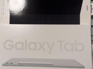 Samsung Galaxy Tab S10 Ultra with Keyboard - NOU