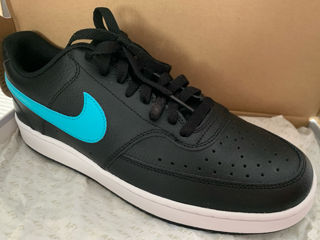 Nike Court vision low