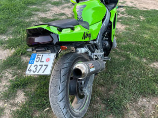 Kawasaki Ninja zx-6RR foto 7