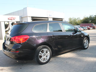 Opel Astra foto 4