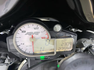 BMW S1000RR фото 9