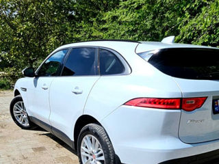 Jaguar F-PACE foto 4