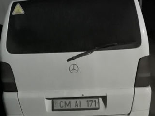 Mercedes Vito foto 2