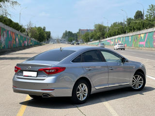 Hyundai Sonata foto 3