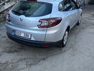 Renault Megane foto 2