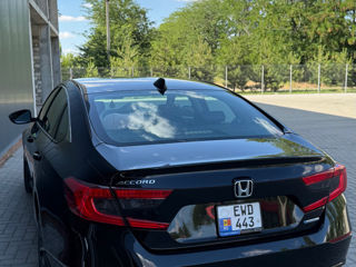 Honda Accord фото 9