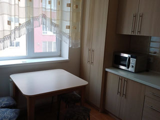 Ap. 1 cam., 42 м², 5/9 et.