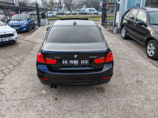 BMW 3 Series foto 7