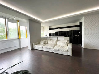 Apartament cu 2 camere, 91 m², Centru, Chișinău foto 3