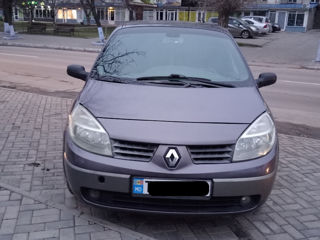 Renault Grand Scenic foto 6