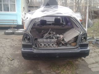 Accord1991 esti zadnii bamper sedan,universal,есть много чего по купешки ,,esti dvijok F22B5 2,2L,,