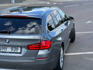 BMW 5 Series foto 4