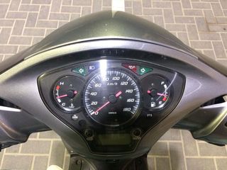 Honda sh 300 foto 5