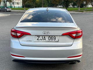 Hyundai Sonata foto 5