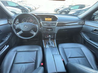 Mercedes E-Class foto 8