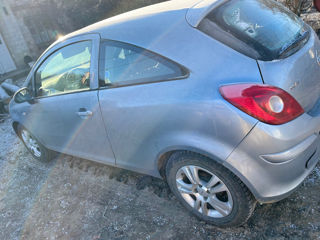 Opel Corsa foto 4