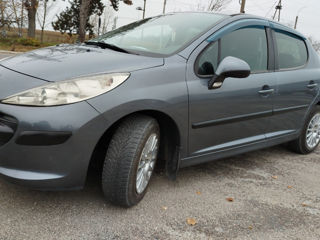 Peugeot 207 foto 5