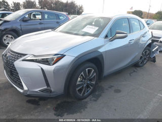 Lexus UX foto 1