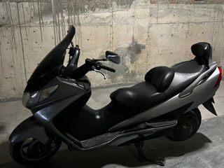 Suzuki Burgman foto 2