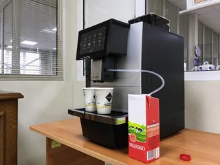 Профессиональная кофемашина Dr.Coffee f11 big. Доставка по молдове!
