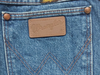 Мужские джинсы wrangler